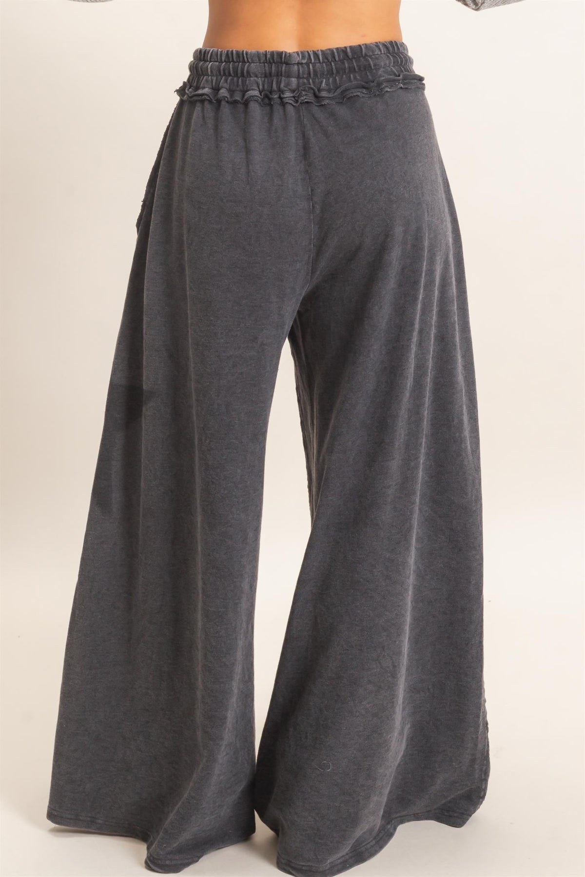 Mineral Wash Star Patch Sweats