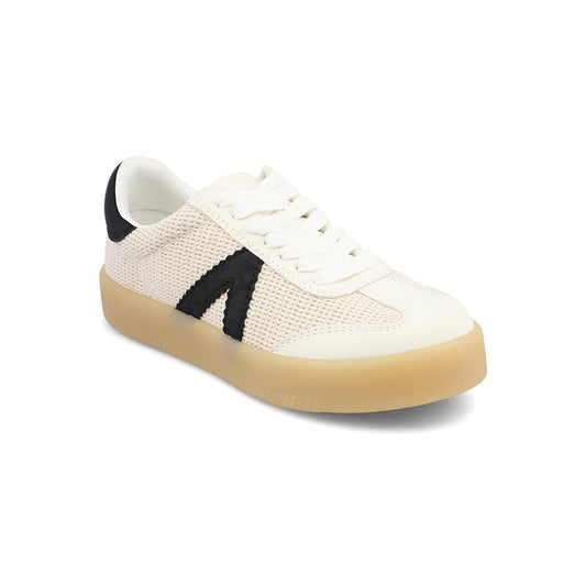 Axel Canvas Sneakers